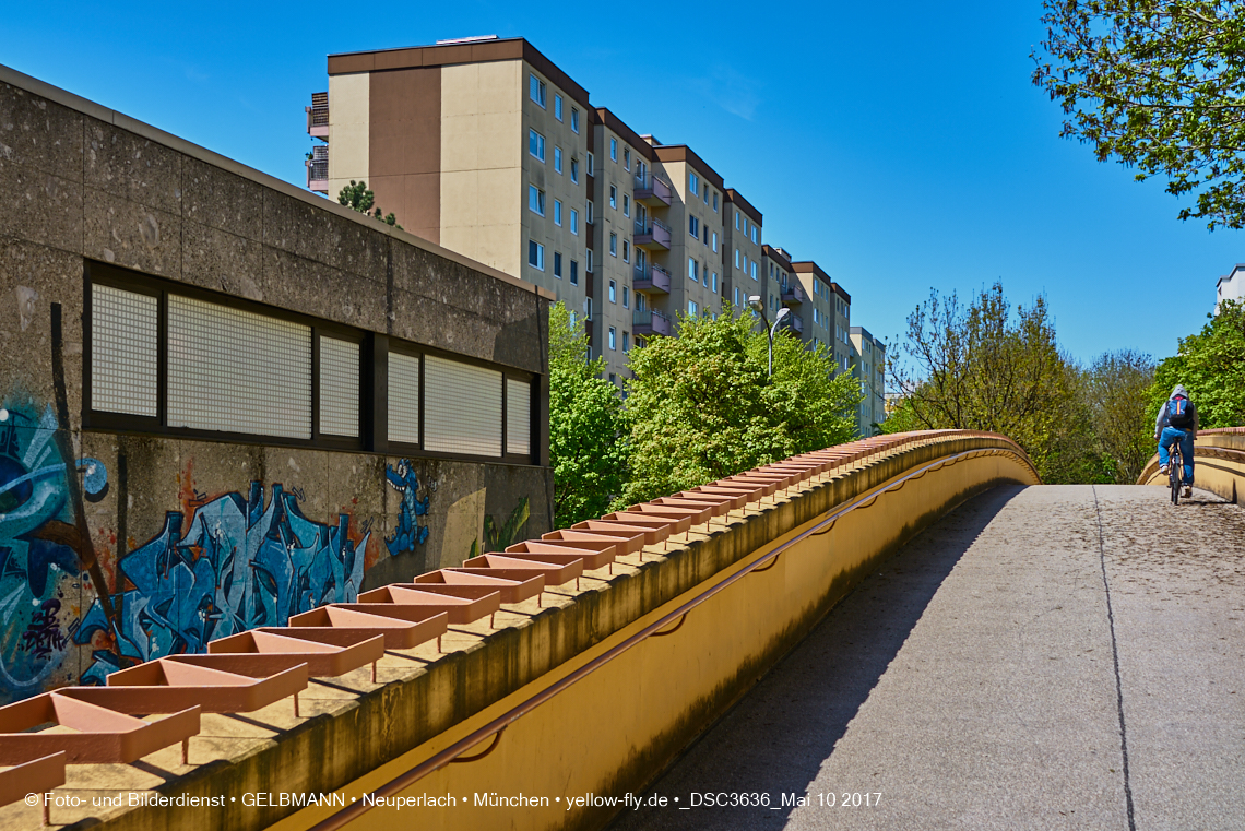 21.03.2017 - Abrissbaustelle Quiddezentrum in Neuperlach